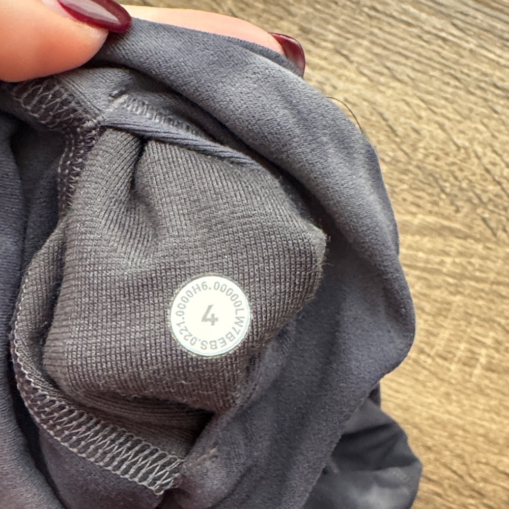 Lululemon Align High-Rise Short 6” - Picture 3 of 3